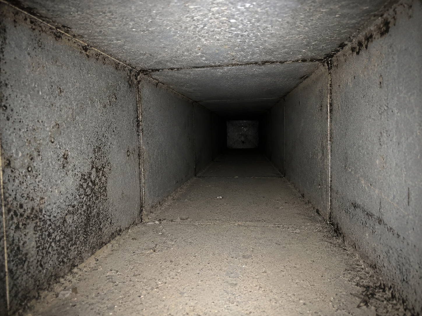 Bad mold-like dirt inside AC ducts before duct cleaning in Dubai by AirChill AC